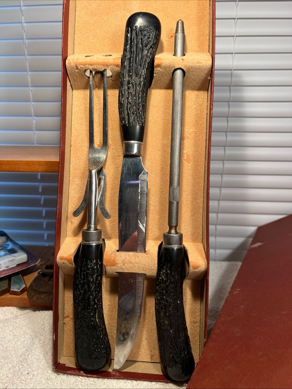 VTG Fullers  Faux Antlers 3 Piece Carving Set-Knife-Fork-Sharpener-Stainless USA